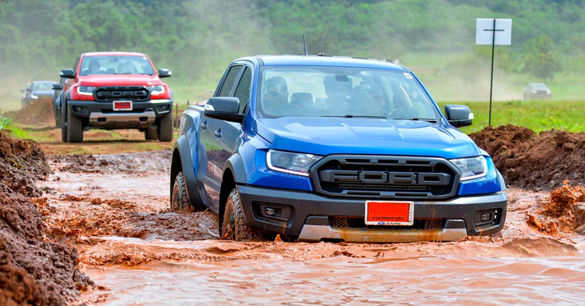8 รถกระบะน่าใช้ ลุยน้ำเก่ง ลุยน้ำท่วม ลุยได้ลึก เหมาะกับหน้าฝน! / Ford Ranger Raptor