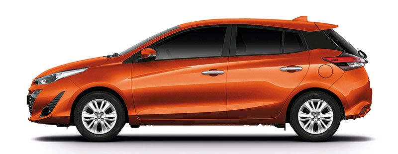 Toyota-Yaris-Orange-Metallic